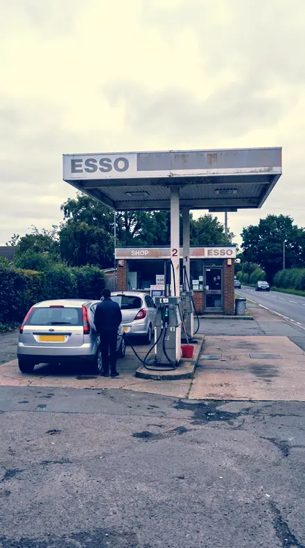 Graded with Cross Signal: Cold forecourt, colder chemistry